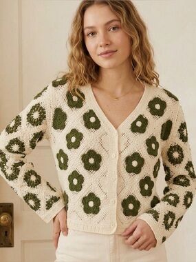 AZ Floral Crochet Knit Cardigan Sweater Cream Green Medium Boho